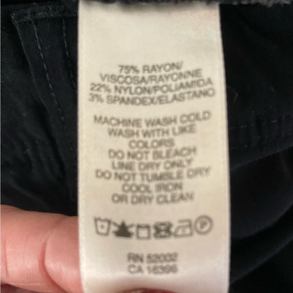 DKNY Black Boot Cut Pants or Slacks or Trousers in Size 8 - Picture 4 of 10